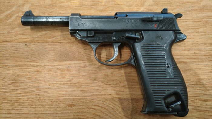 PISTOLET WALTHER P38 SVW45